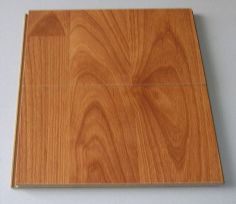 Laminate floor (HDF )